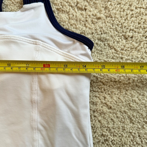 Sofibella Racerback Workout Tank Size Small - Picture 3 of 7